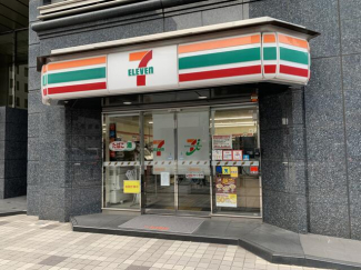 セブンイレブン大阪堺筋本町店まで156m