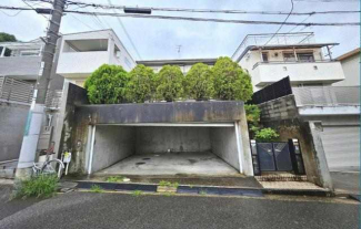 南向き　建築条件なし売り土地　古家あり