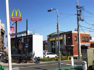 マクドナルド１号線守口店まで123m