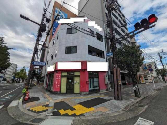 勝山町１丁目店舗付き住宅の画像