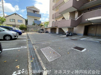 駐車場。空き要確認。