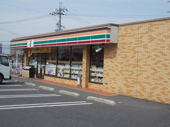 セブンイレブン草津野路店まで120m