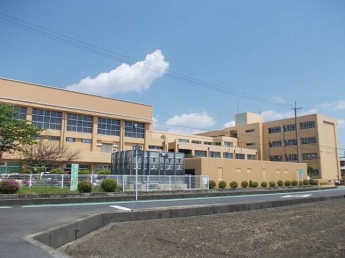 笠縫東小学校まで1026m