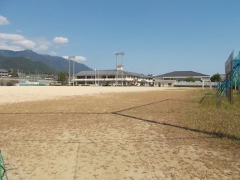 木戸小学校まで180m