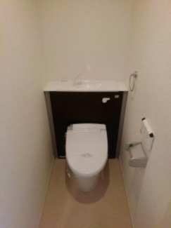 落ち着いたトイレです