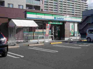 ファミリーマート南草津二丁目店まで110m