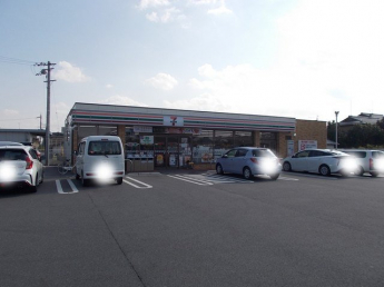 セブンイレブン栗東綣店まで220m