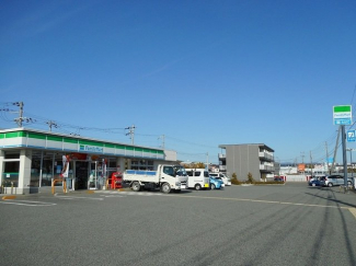 ファミリーマート神戸北別府店まで700m