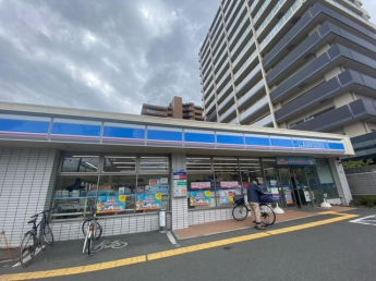 ローソンＪＲ野崎駅北店まで232m