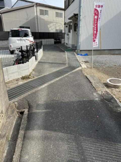 前面道路です。