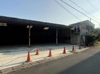 たつの市龍野町　倉庫兼事務所の画像