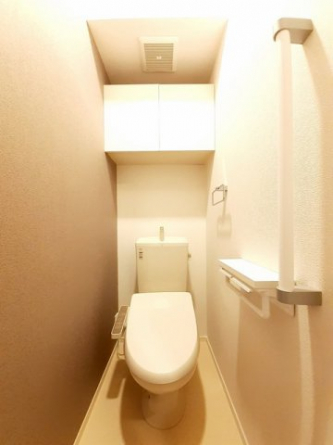 落ち着いたトイレです