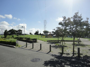 垣内公園まで929ｍ