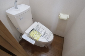 ゆったりとした空間のトイレです