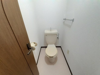 落ち着いたトイレです