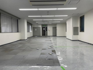 大阪市西区京町堀１丁目の店舗事務所の画像