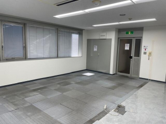 大阪市西区京町堀１丁目の店舗事務所の画像