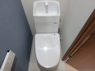 ゆったりとした空間のトイレです