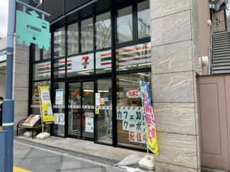 セブンイレブン大阪南森町店まで416m