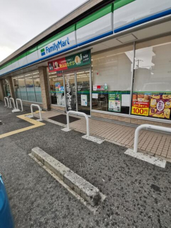 ファミリーマート東住吉矢田店まで121m