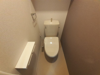 清潔感のあるトイレです