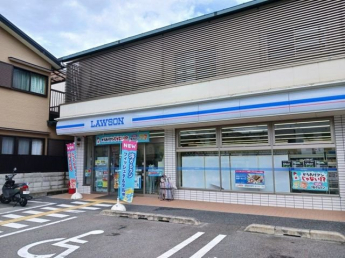 ローソン 深草藤森店まで350m