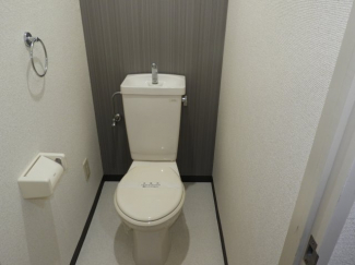 落ち着いたトイレです