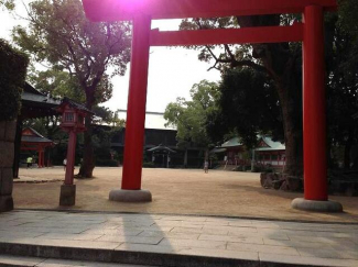 長田神社まで868m