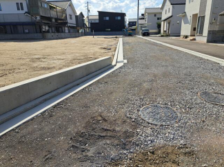 松山市越智２丁目の新築一戸建ての画像