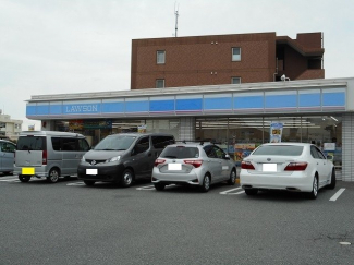 ローソン　大久保町大窪店まで700m