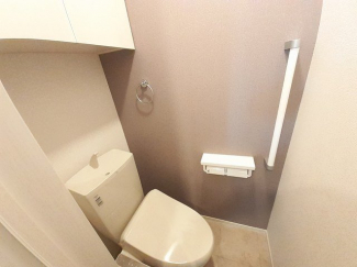 コンパクトで使いやすいトイレです