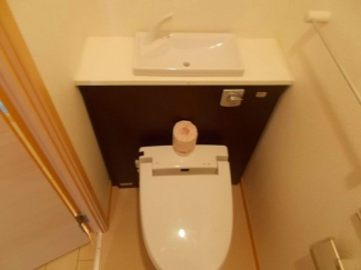 落ち着いたトイレです