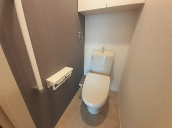 コンパクトで使いやすいトイレです