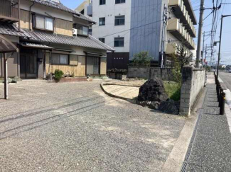 １００坪のゆとりある土地