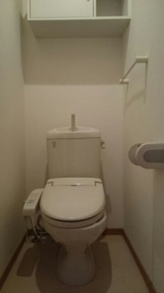 シンプルで使いやすいトイレです