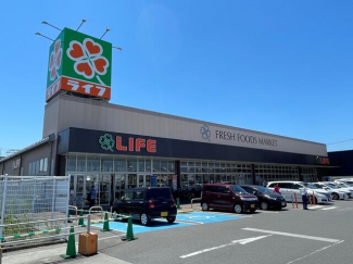 ライフ羽曳野西浦店まで1300m