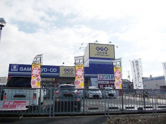 ゲオ伊川谷店まで950m