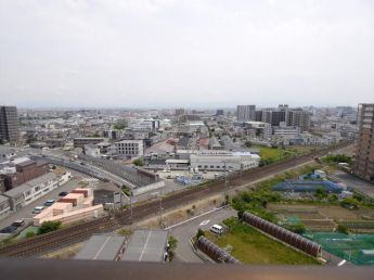 ファミール津久野の画像