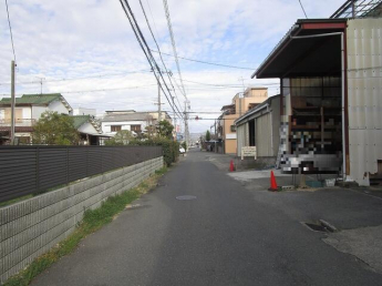 前面道路です。