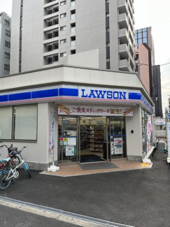 ローソン大阪南船場一丁目店まで80m