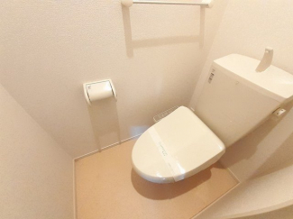 落ち着いたトイレです