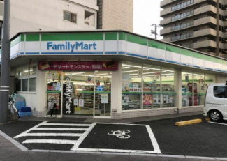 ファミリーマート　京屋宿院店まで210m