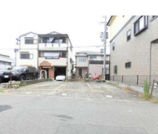 更地　東向き　建築条件なし売り土地