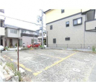 更地　東向き　建築条件なし売り土地