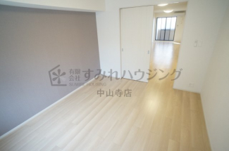 【寝室】