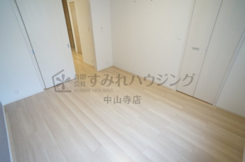 【寝室】