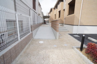 【エントランス】