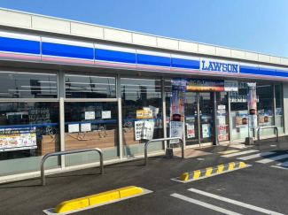 ローソン玉津町高津橋店まで368m