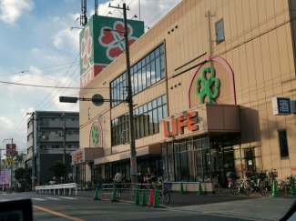 ライフ泉尾店まで1330m