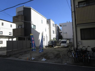 近鉄南大阪線　針中野駅まで徒歩２分、大阪メトロ谷町線　駒川中